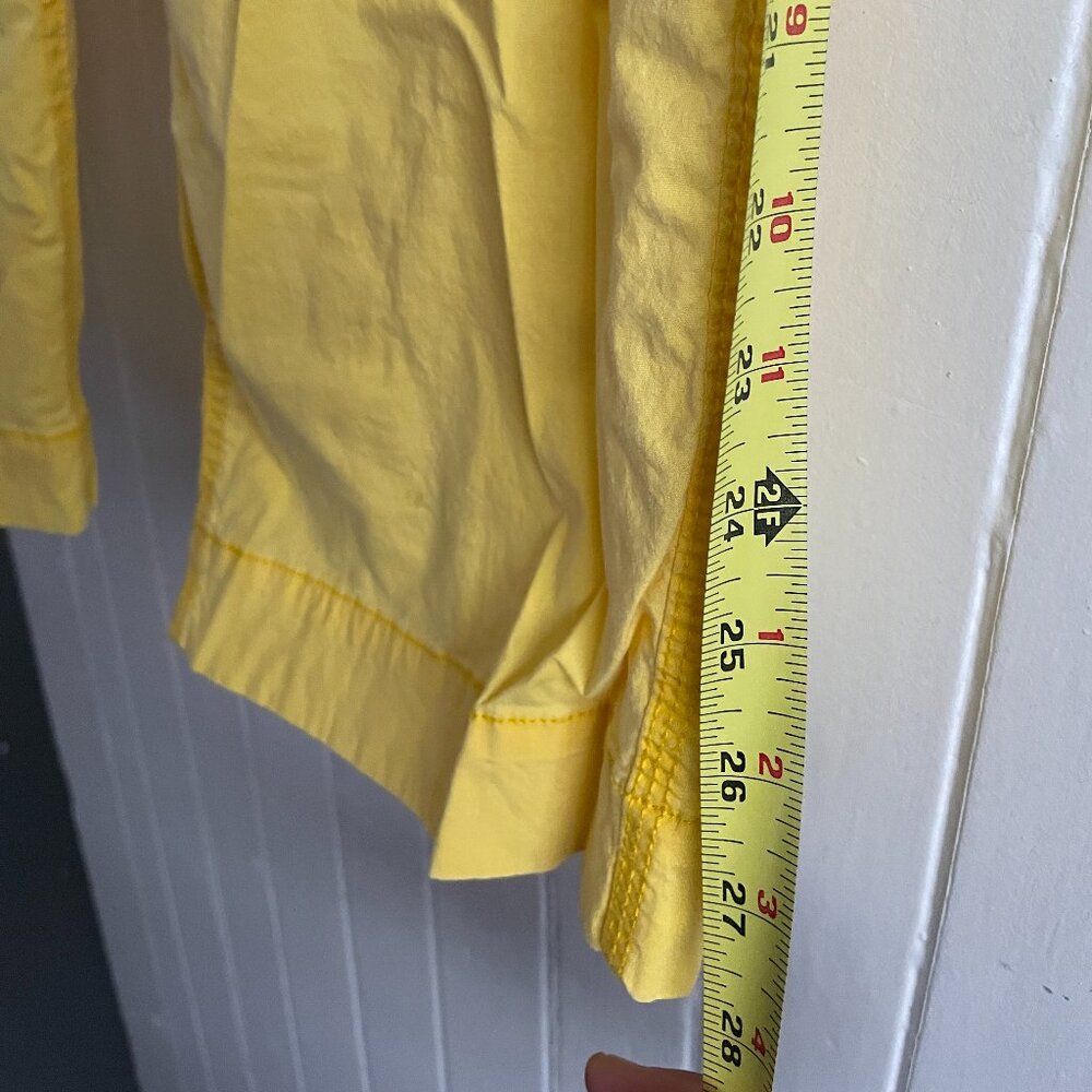 NEW YORK & COMPANY Soft Banana Yellow Gorgeous VINTAGE Capris. NY & Co - Picture 6 of 12